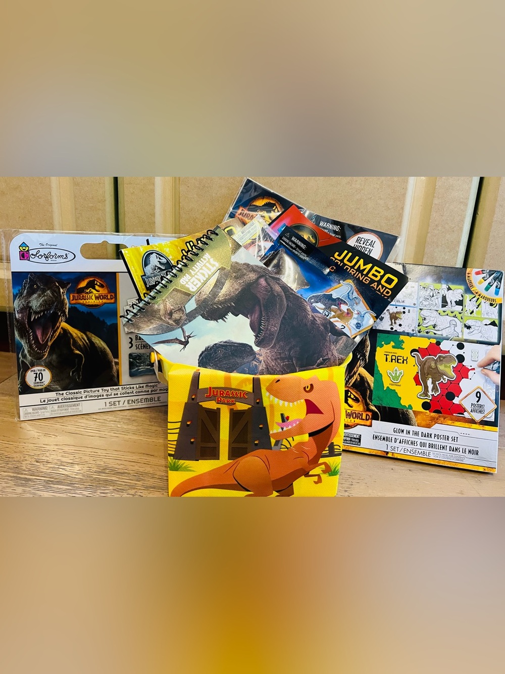 Jurassic World Dominion Activity Bundle